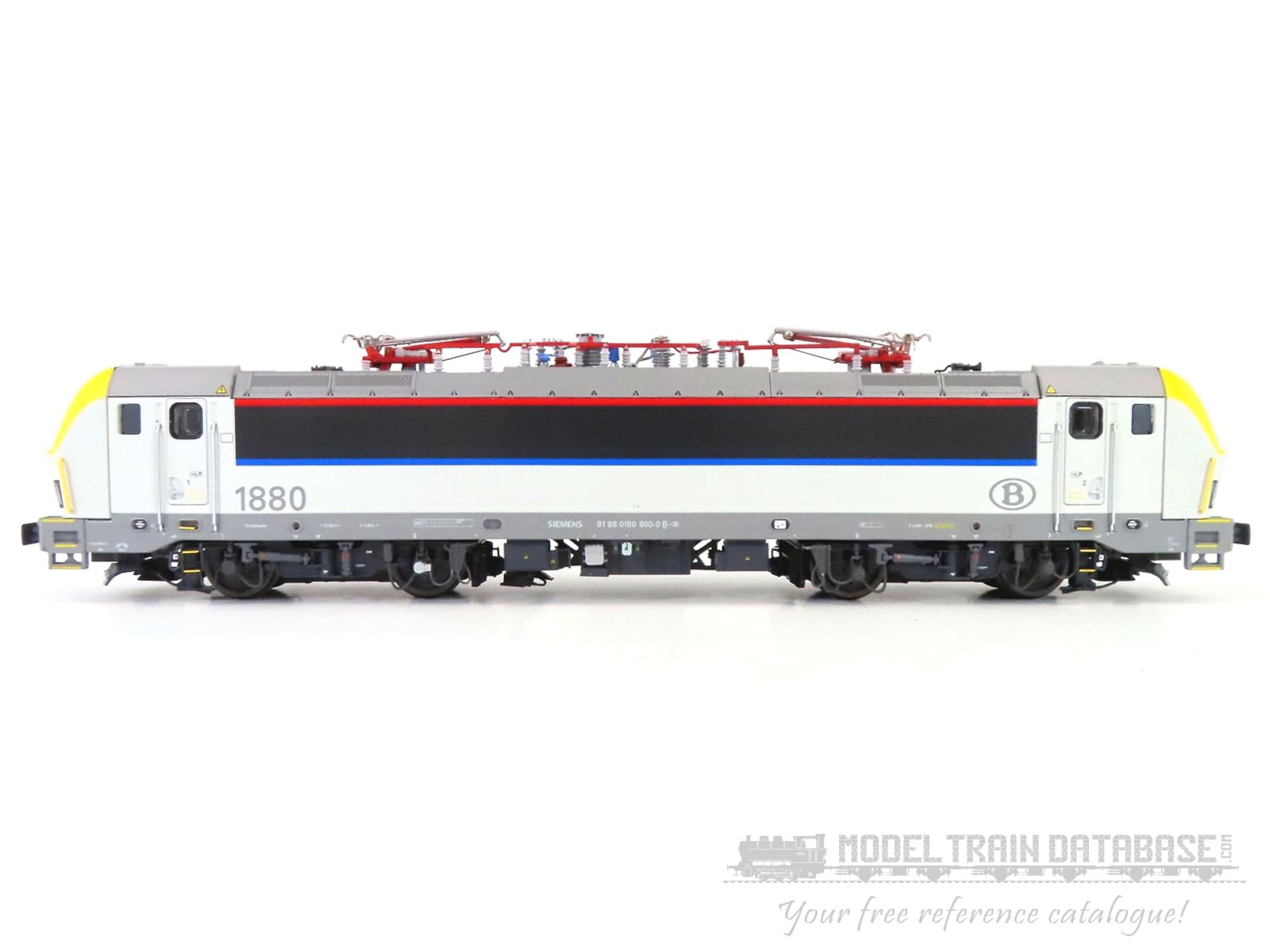 l_s_models-12218-left