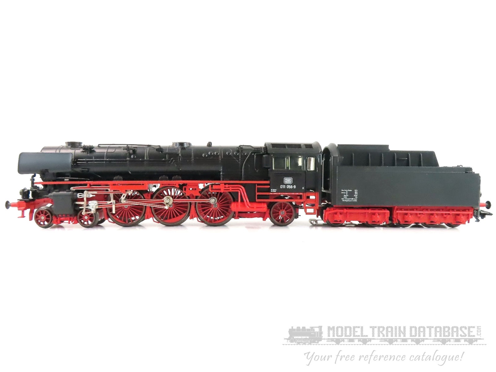 Steam locomotive BR 011 - DB