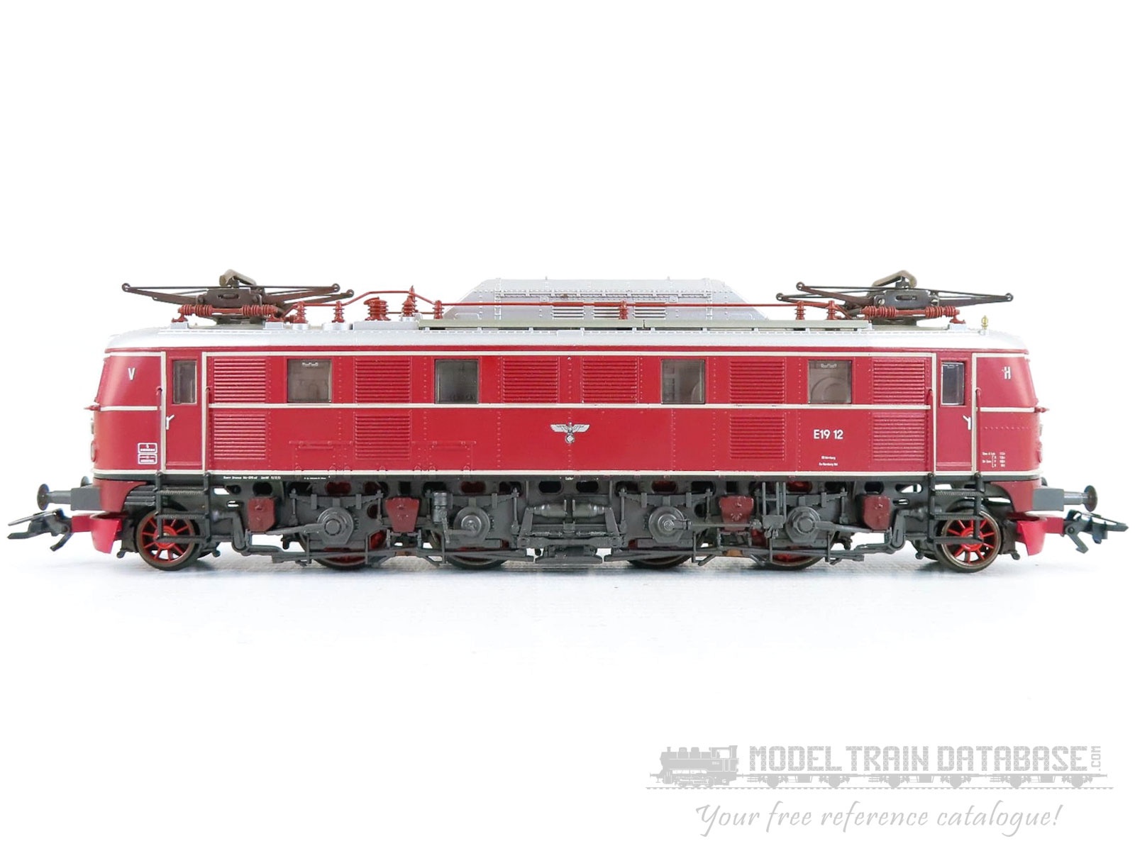 maerklin-8369-left
