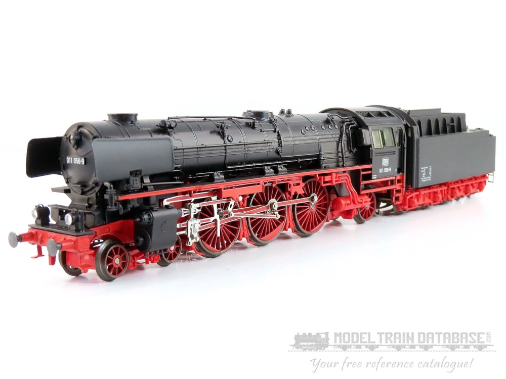 Steam locomotive BR 011 - DB
